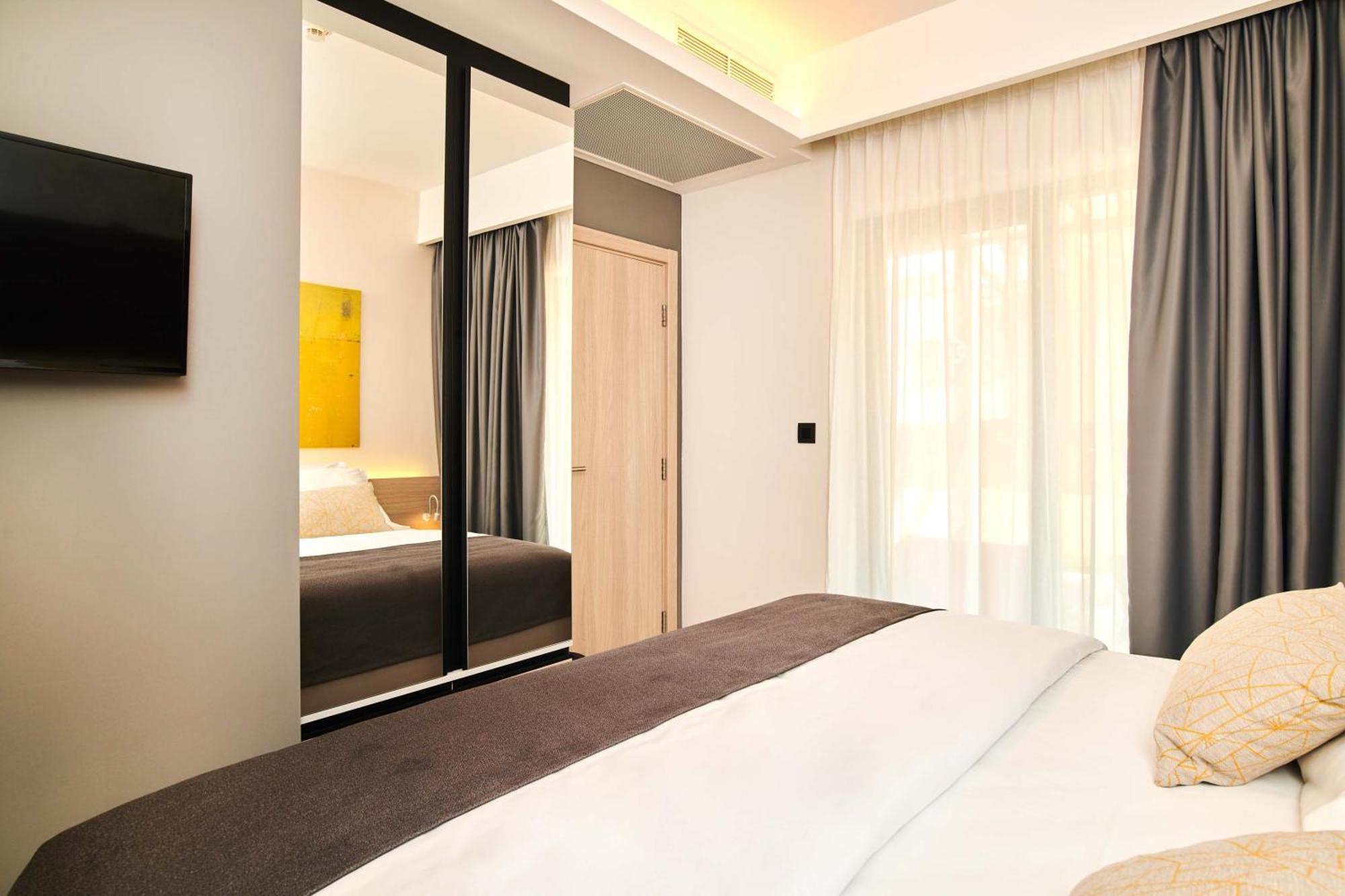 Apartments Park Plava Laguna 포레치 외부 사진